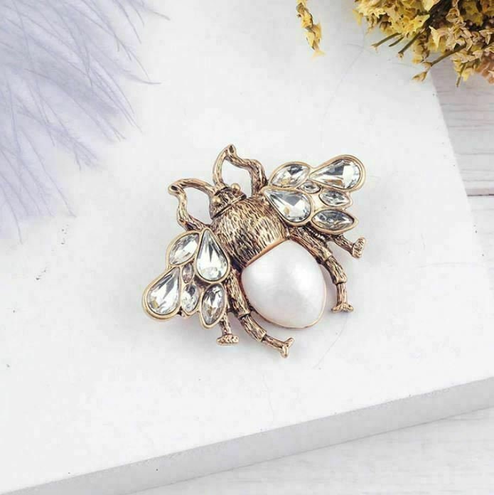 Vintage Style Gold Plated Honey Bee Brooch Suit Coat Broach Saree pin Unisex Z7B