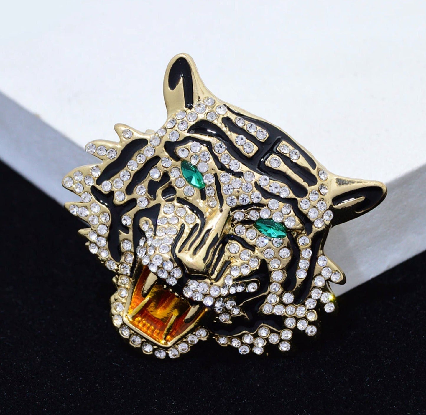 Stunning gold plated retro tiger leopard king celebrity brooch broach pin jjj27