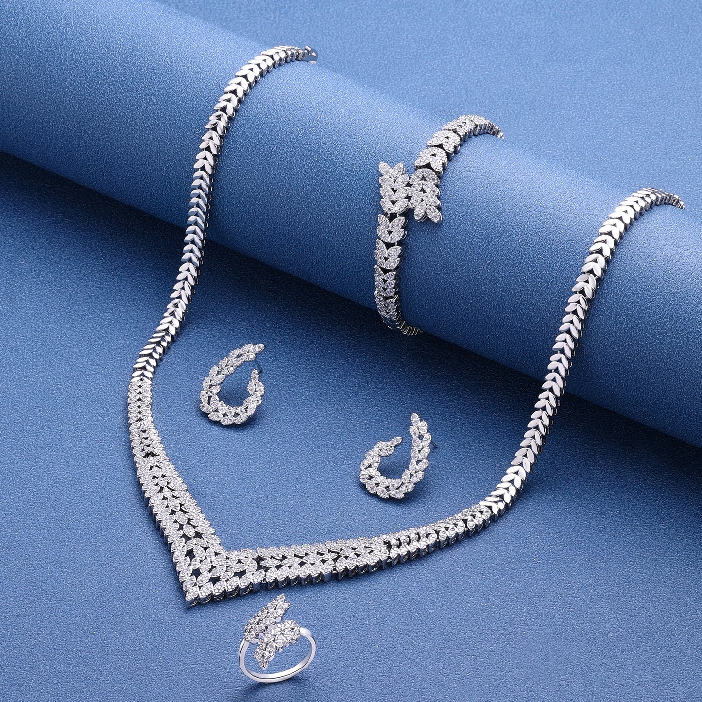 2025 New Wedding Jewelry Set for Women Saudi Arabia 4 Pieces Zirconia Bridal Jewellery Collection Necklace Set