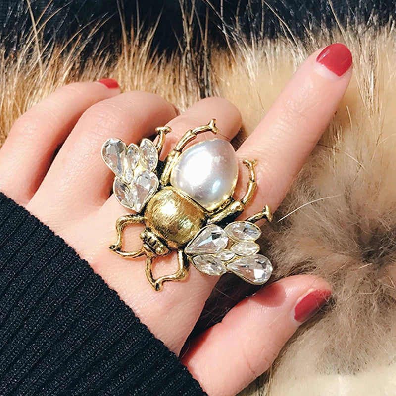 Retro Bee Crystal Pearl Brooches For Woman Men's Party Clothing Brooch Pins Accessories