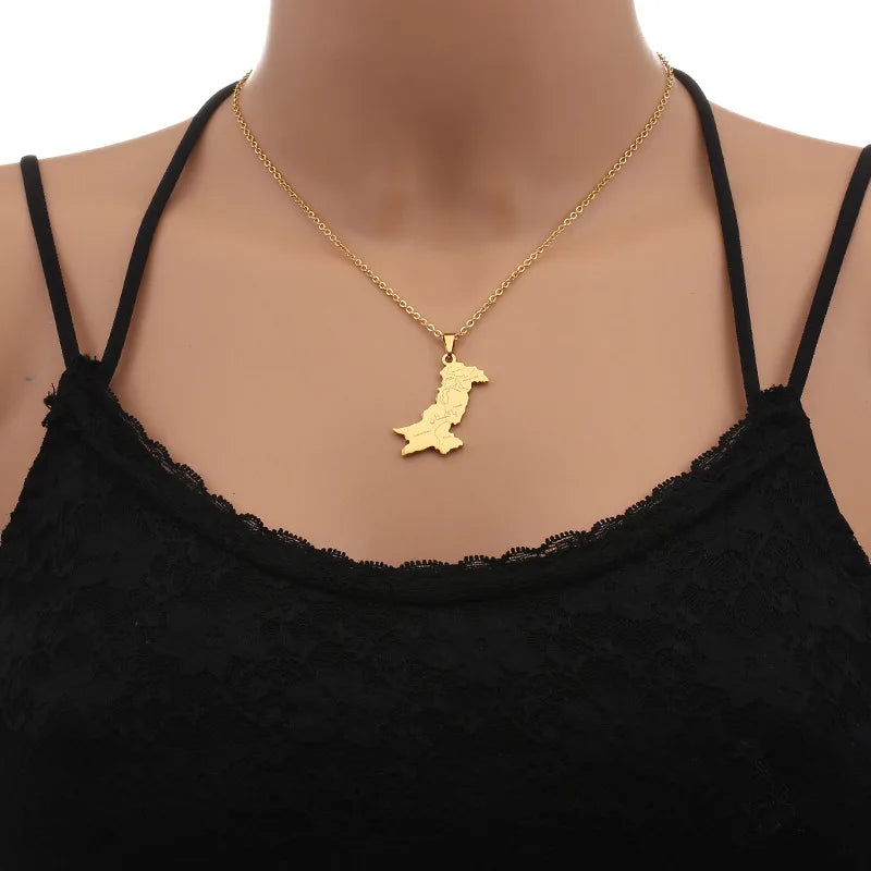 2024 New fashion stainless steel Pakistan map with Urdu pendant necklace for men and women couples fashion sweater chain