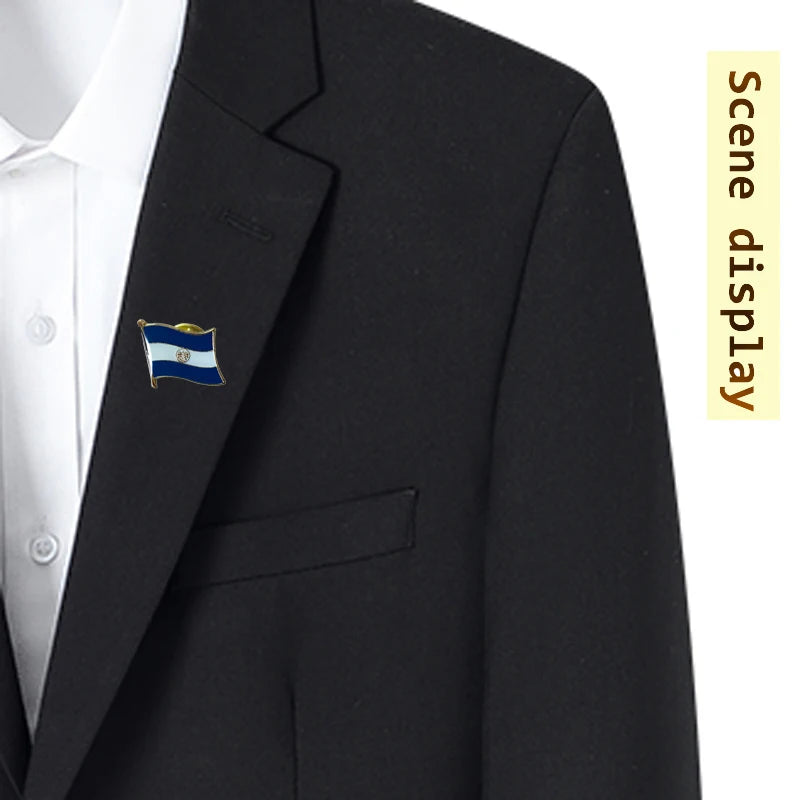 Salvador National Flag Lapel Pins Crystal Epoxy Metal Enamel Badge Paint Brooch Souvenir Suit Personality Commemorative Gifts