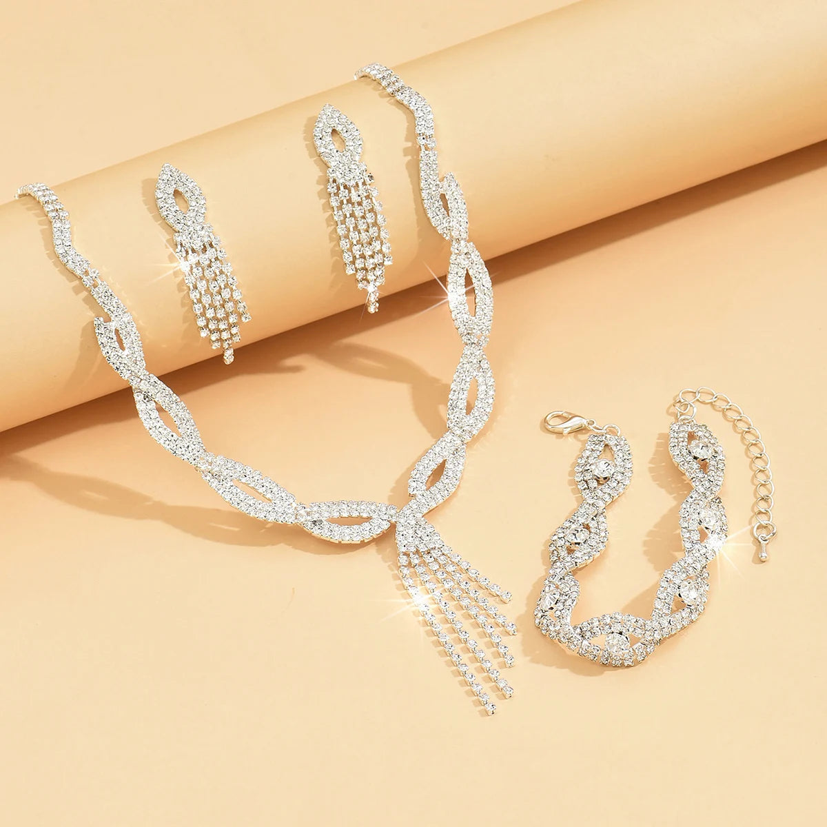 4PC Women's Fashion Copper Claw Chain Hollow Tassel Necklace Earrings Bracelet Jewelry Set Wedding Banquet Party Festival Gift