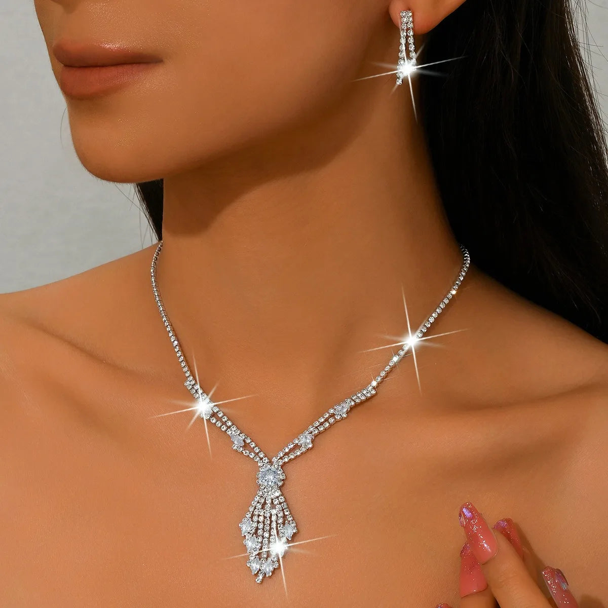 3pcs Exquisite Retro Style Elegant Women Rhinestone Tassel Necklace Earring Set Wedding Banquet Birthday Party Dress Accessories