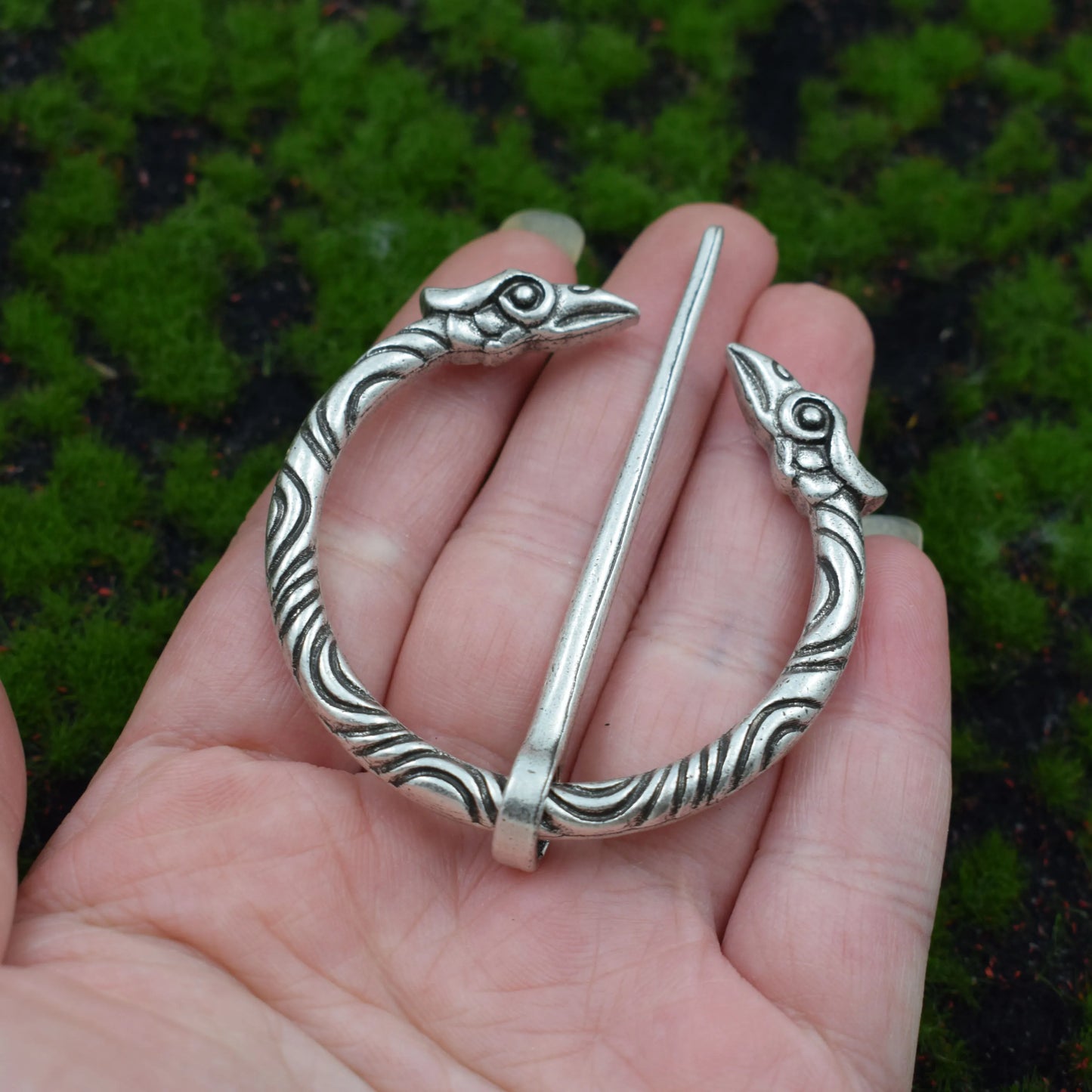 Medieval Clasp Pin Brooch Vintage Viking Celtic Scarf Shawl Penannular Brooch Cloak Pins Jewelry