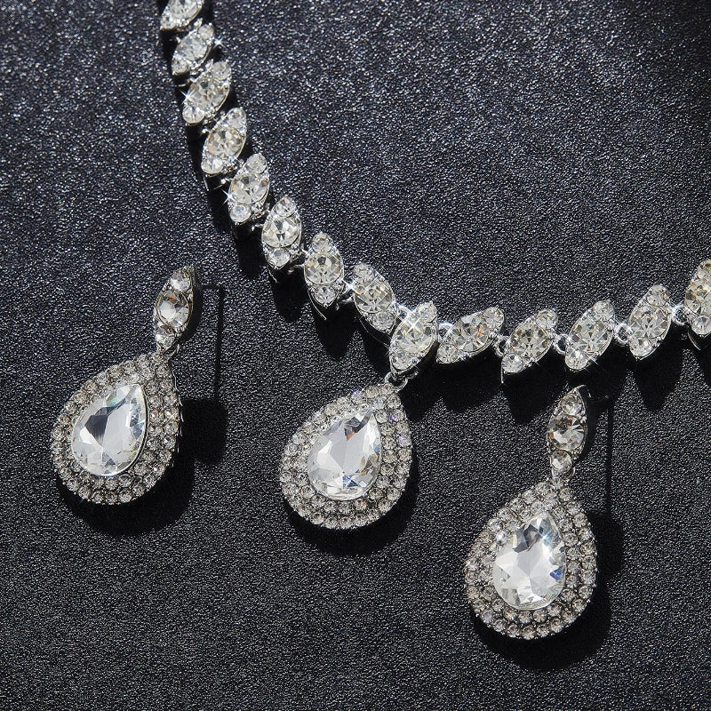 3PC Women's Fashion Luxury Water Drop Zircon Necklace Earrings Jewelry Set Wedding Banquet Party Holiday Gift