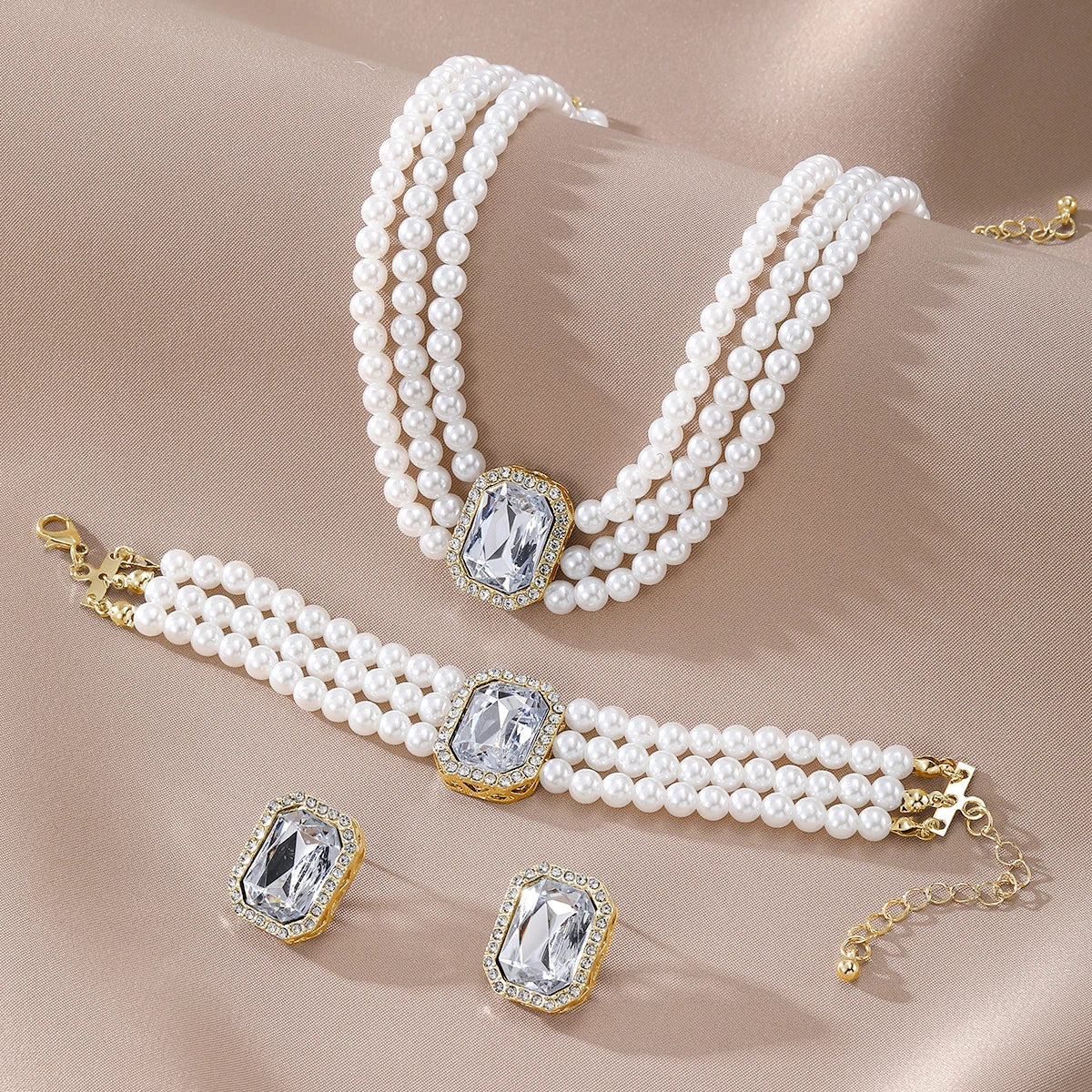 4-piece luxurious multi-layer imitation pearl necklace, earring bracelet, bridal rhinestone wedding jewelry set