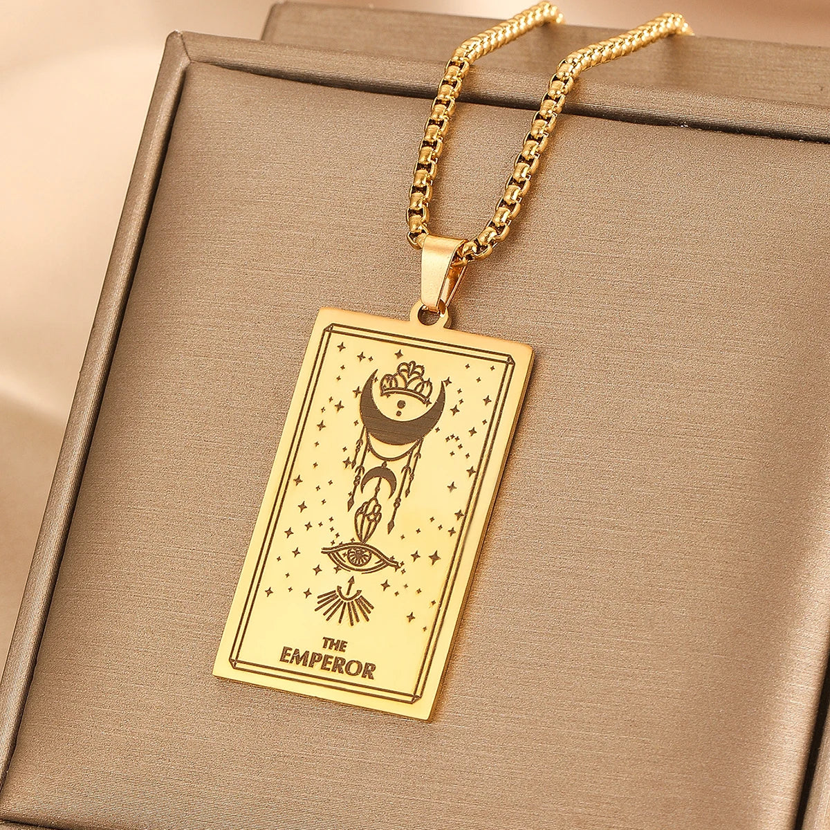 Vintage Moon Rose Flower Tarot Card Necklace Talisman Stainless Steel Libra Justice Necklace for Women Men Sun Amulet Jewelry