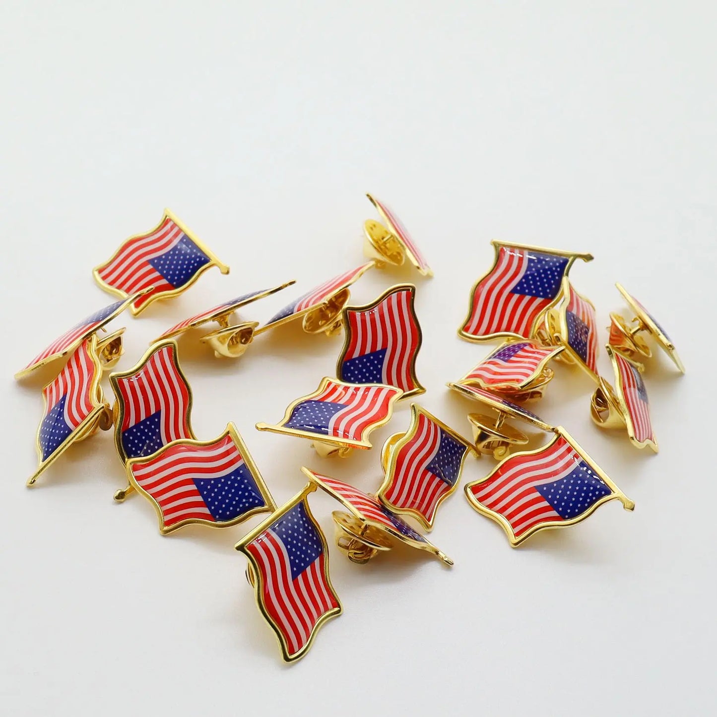 100 Pack American Flag Brooch in bulk metal - American Memorial Insignia for patriotic Memorial Day parties