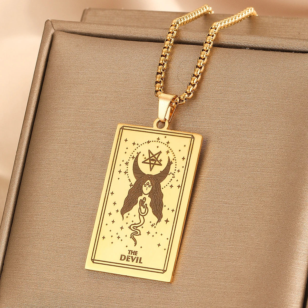 Vintage Moon Rose Flower Tarot Card Necklace Talisman Stainless Steel Libra Justice Necklace for Women Men Sun Amulet Jewelry