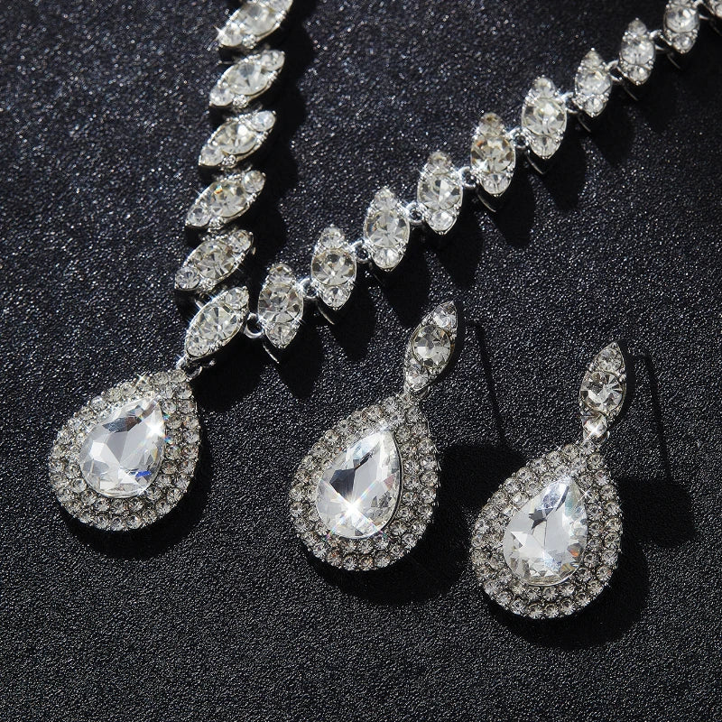3PC Women's Fashion Luxury Water Drop Zircon Necklace Earrings Jewelry Set Wedding Banquet Party Holiday Gift