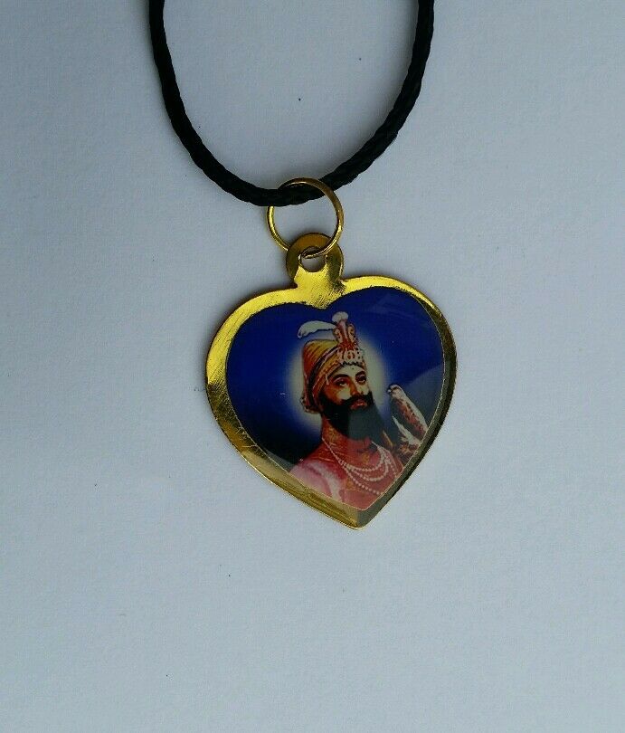 Sikh Double Sided Guru Nanak Ji Guru Gobind Singh Heart Pendant in black thread