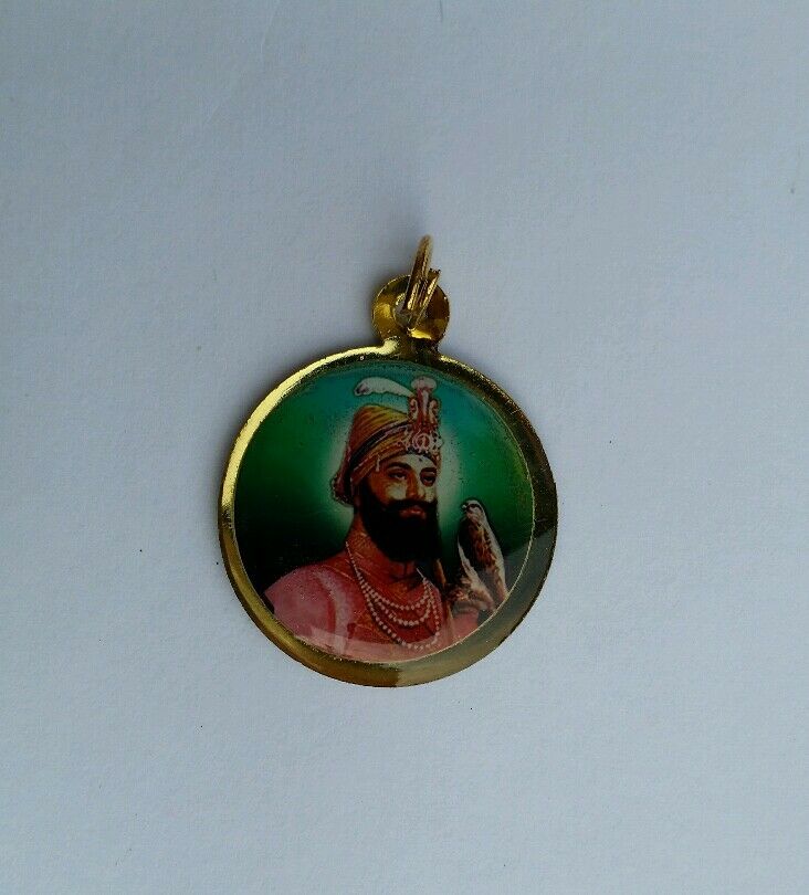 Sikh Double Sided Guru Nanak Ji Guru Gobind Singh Round Pendant in black thread