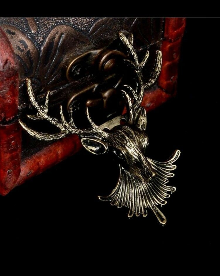 Stunning gold plated retro style christmas reindeer head brooch cake pin b16