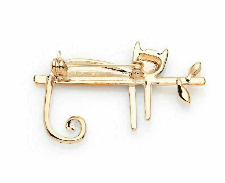 Vintage look gold plated good luck cat brooch suit coat broach collar pin b33
