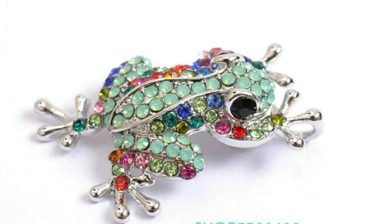 Vintage look gold plated stunning frog brooch suit coat broach collar pin b63g