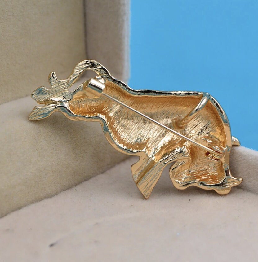 Stunning bull brooch stock market vintage look stunning diamonte zodiac pin gg32