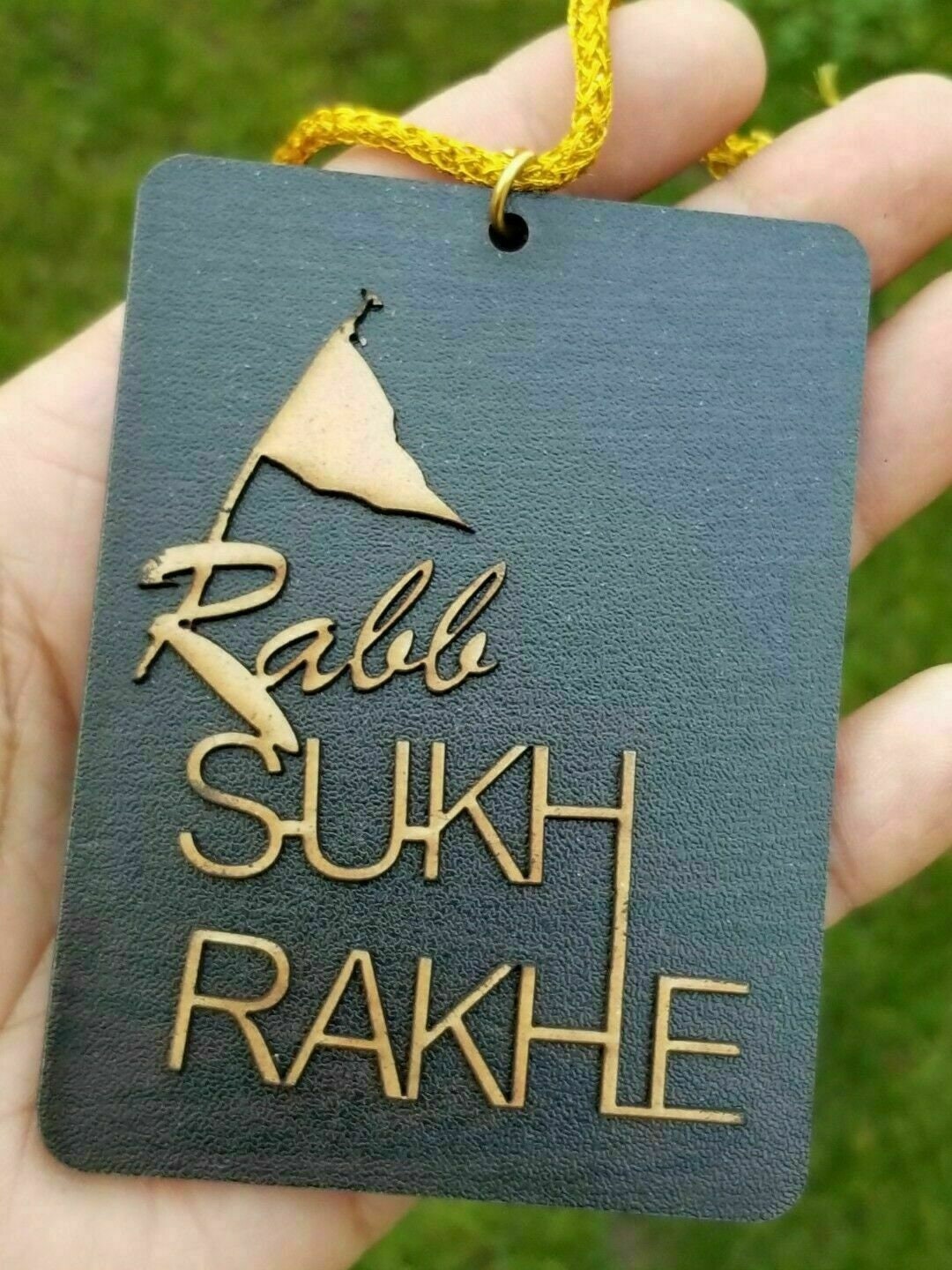 Rabb Sukh Rakhe Wooden Car Rear Mirror Pendant Nishan Sahib Sikh Hanger Gift UK KK4