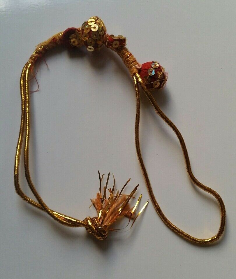 Hindu Nazar Protection Bracelet Kaudi Shell Tulsi Nazar Talisman Lucky Thread E4