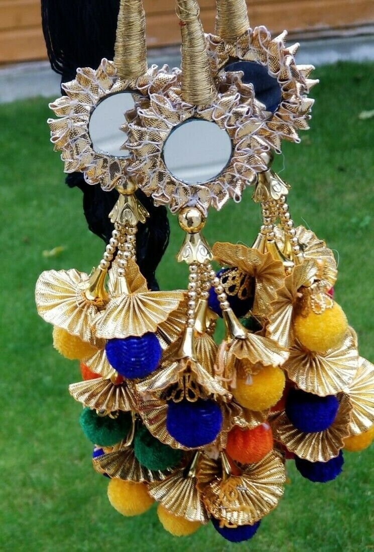 Indian punjabi pranda mehndi jagoo mirror bridal patiala paranda hair braid rrr1