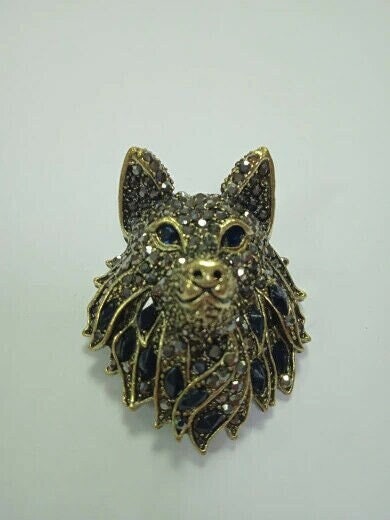 Wolf brooch blue or black vintage look celebrity broach gold plated pin ggg96