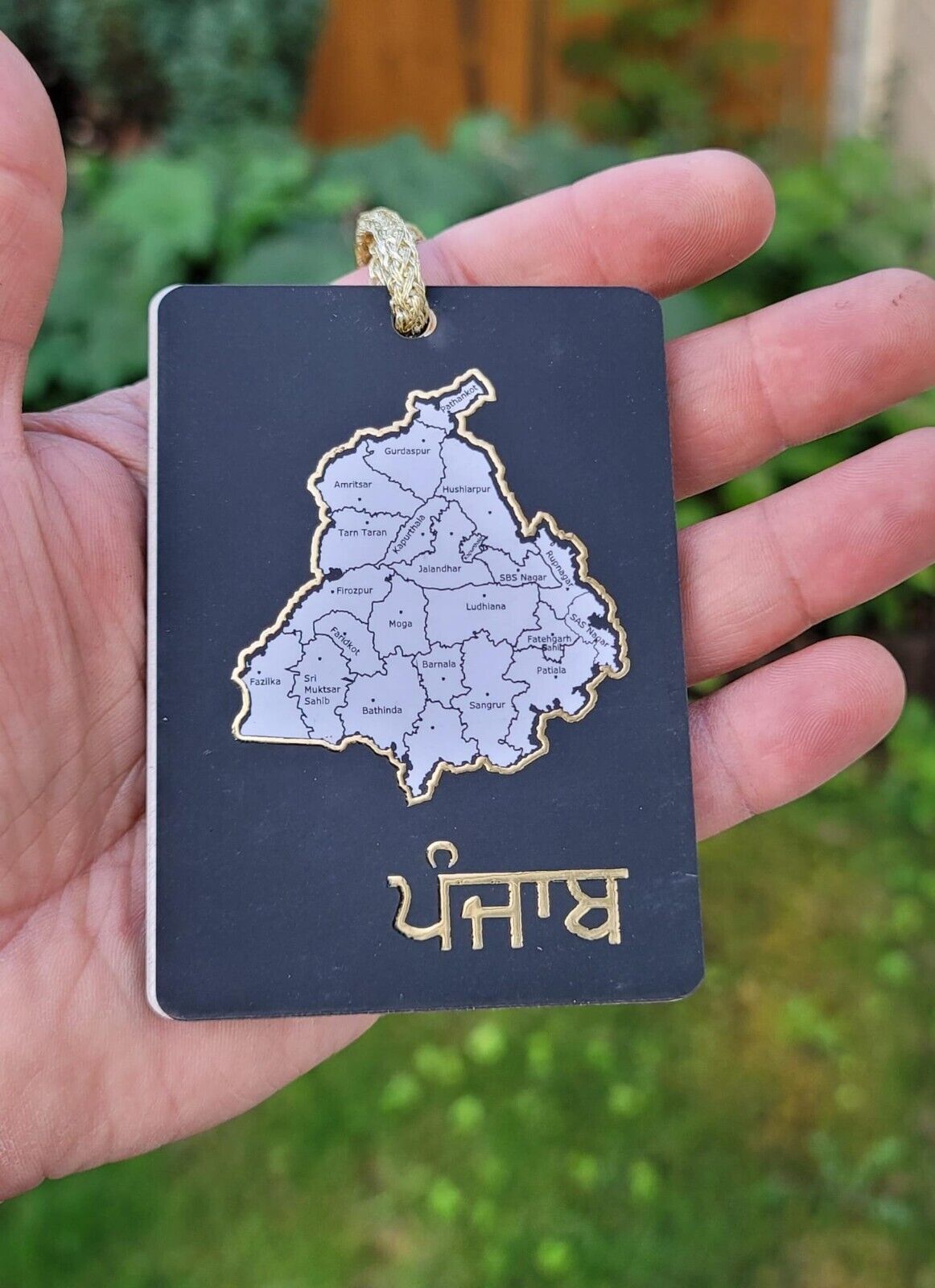 Lion Singh Car Mirror HANGER Rabb Sukh Rakhe Bebe Bapu Punjabi Wood Pendant GG10