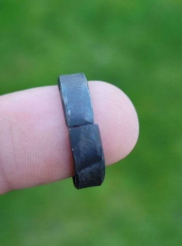 Pure Iron Shani Ring Horse Shoe Adjustable Chala saturn protection Astrology EE3