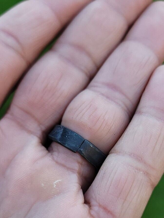 Pure Iron Shani Ring Horse Shoe Adjustable Chala saturn protection Astrology EE3