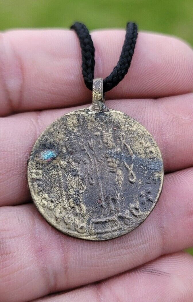 Hindu Ram Lakshman Ram Darbar Token Coin Raj pendant Locket in black thread PP22