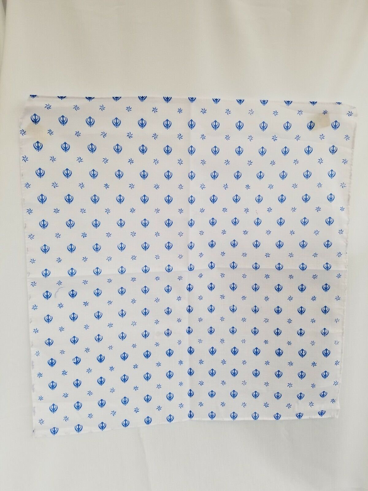 Sikh punjabi kaur white blue khanda bandana head wrap gear rumal handkerchief