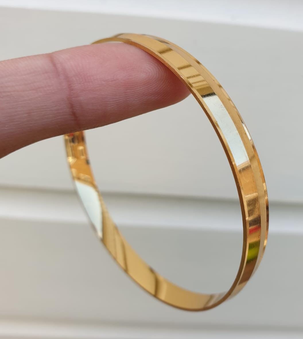 Stunning 24 carat gold look gold plated sikh singh kaur lines replica kara j11