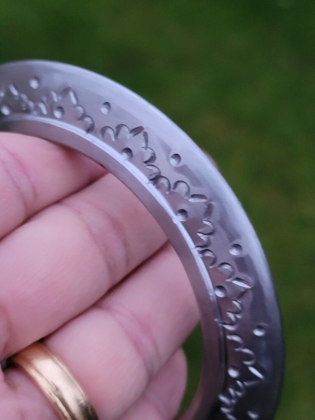 Sarbloh Toothing Edge Chakri Kara Floral Engraved Heavy Kada Sikh Khalsa Bangle Pure Iron OG4 New
