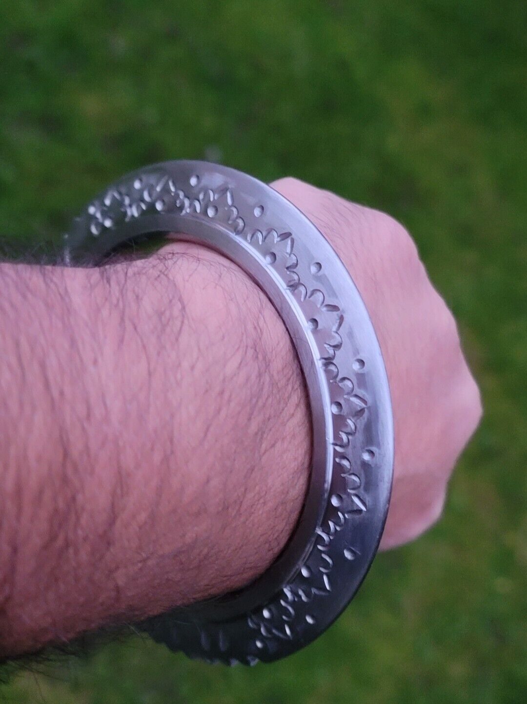 Sarbloh Toothing Edge Chakri Kara Floral Engraved Heavy Kada Sikh Khalsa Bangle Pure Iron OG4 New