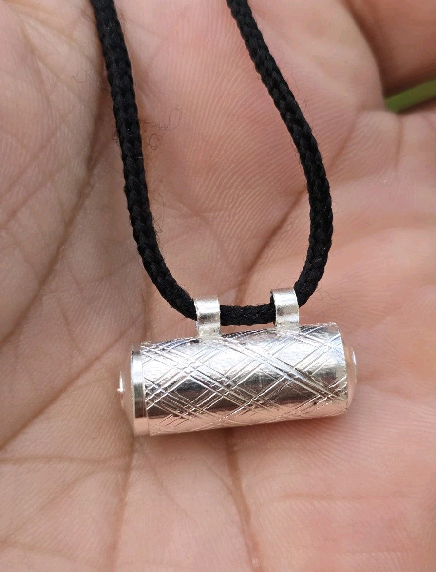 Punjabi Taweet Taviz Taveez Evil Eye Protection Locket pendant Nazar Shield U58
