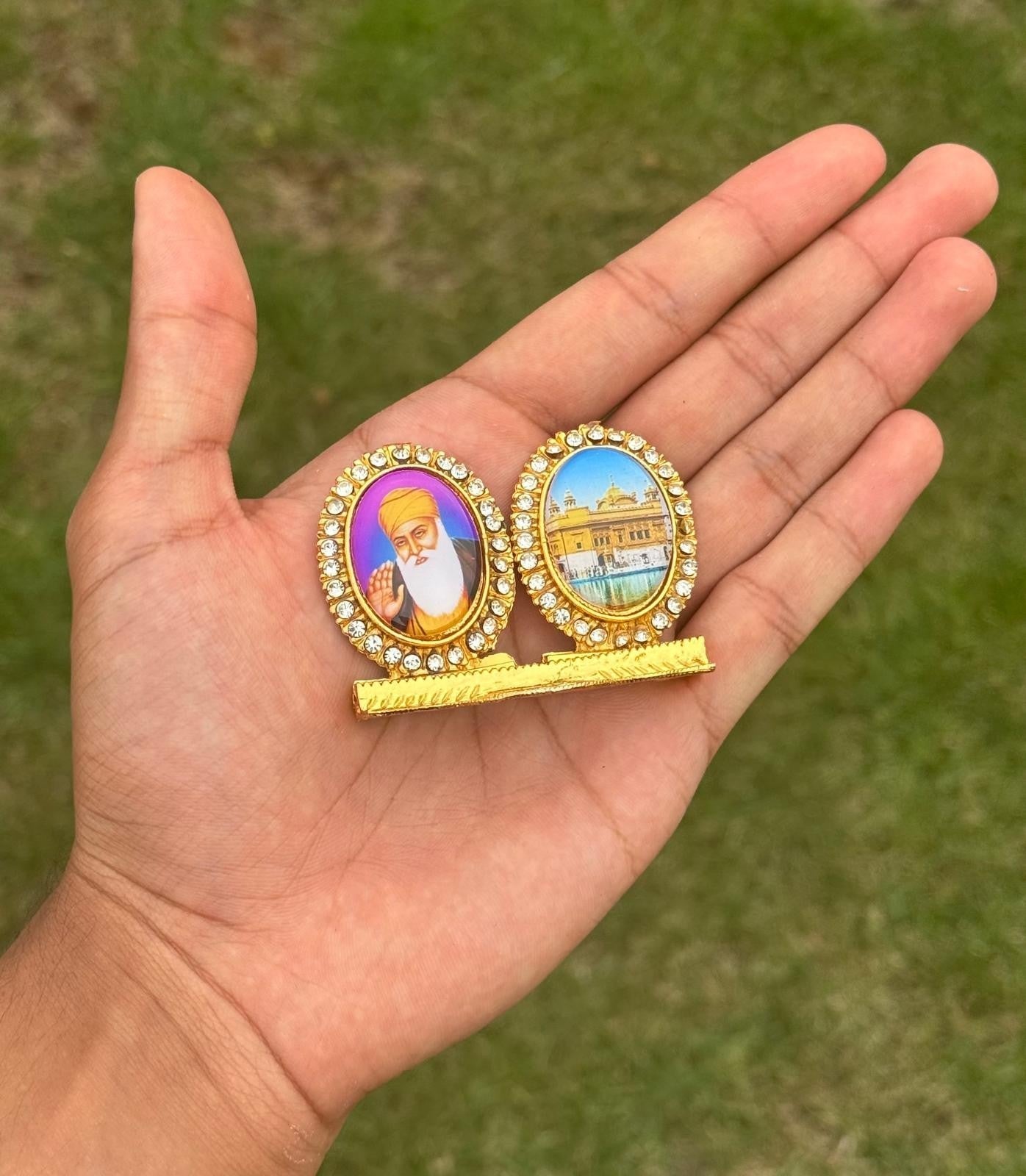 Sikh Dashboard Stand Golden Gems Baba Nanak Ji Harmandir Sahib 2in1 Dual Display Darbar Sahib Amritsar Baba Nanak Ten Gurus Car Stand Luck