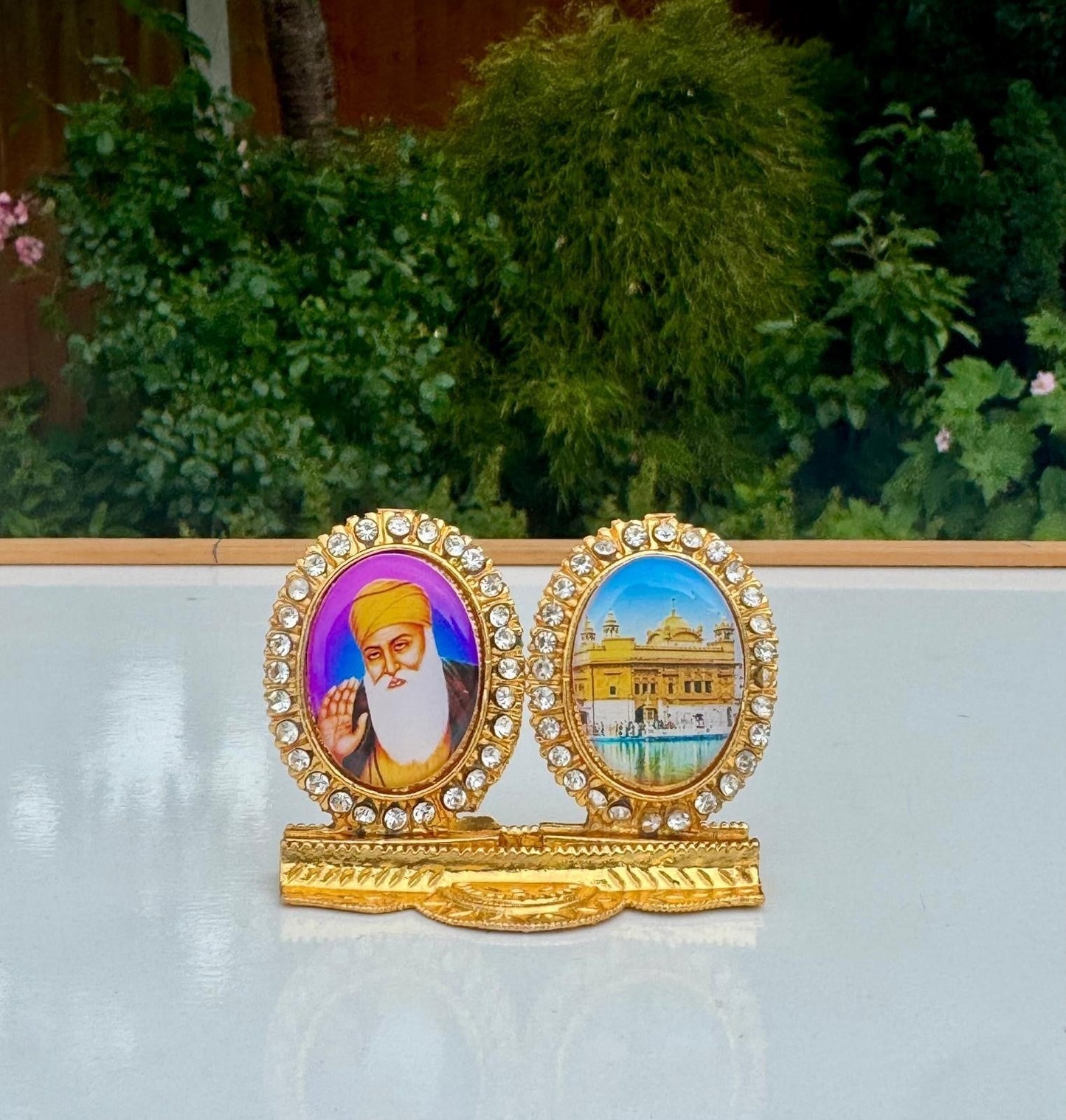 Sikh Dashboard Stand Golden Gems Baba Nanak Ji Harmandir Sahib 2in1 Dual Display Darbar Sahib Amritsar Baba Nanak Ten Gurus Car Stand Luck