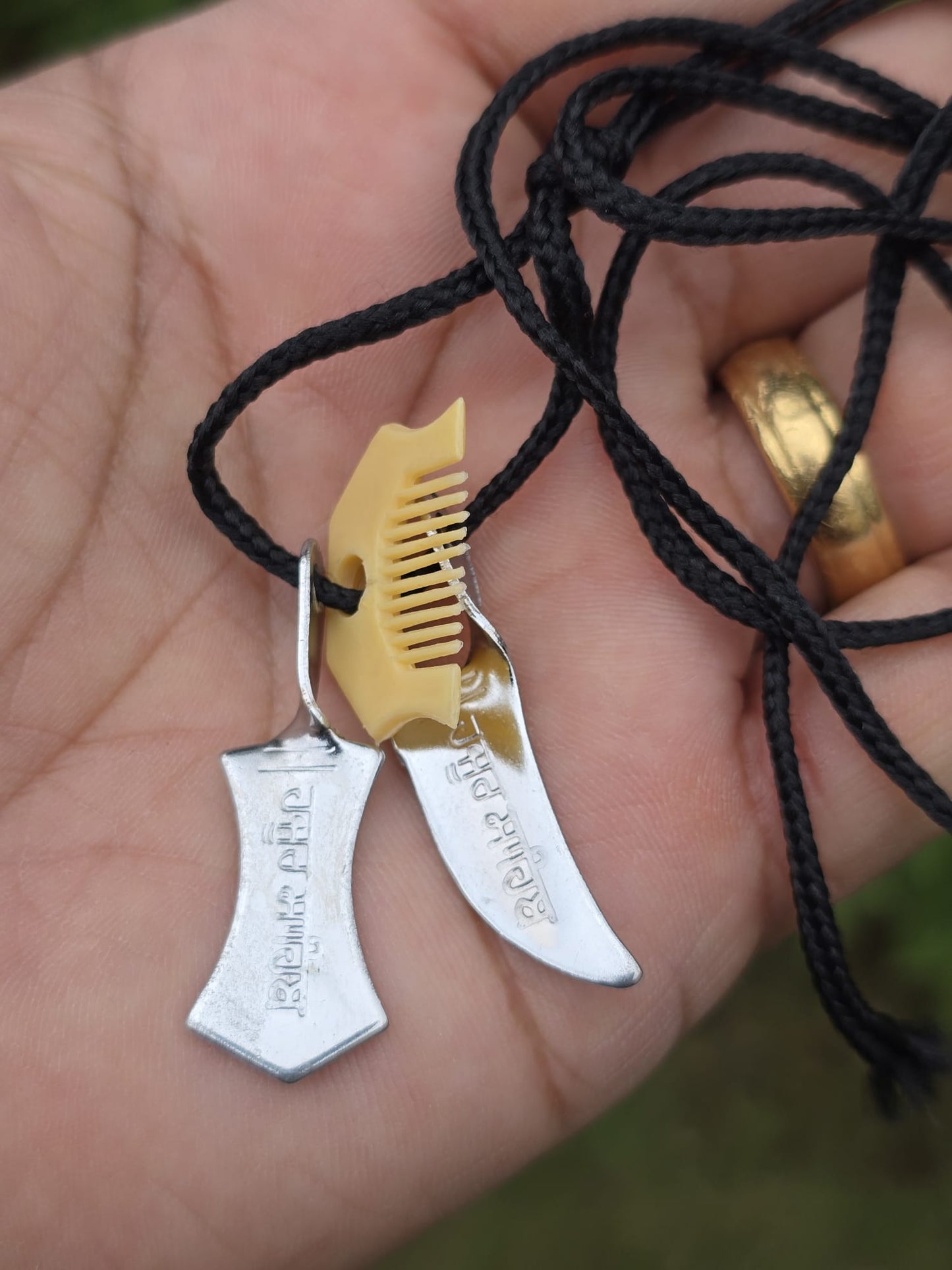 Sikh Hazoor Sahib Sword Khanda Kanga Pendant in black dori Singh kaur Hajur comb QQ locket Sikhism Khalsa Small Siri Sahib Necklace