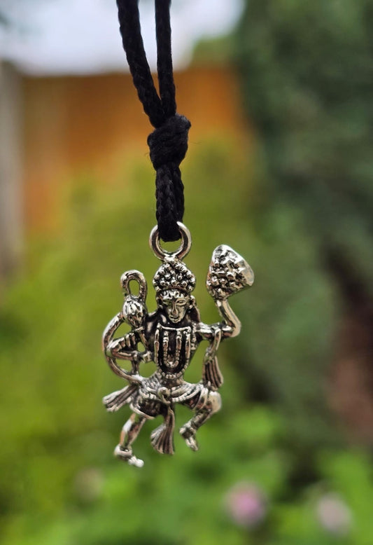 Hanuman Ji Pendant Stainless Steel Hindu Evil Eye Protection Bajrang Bali Dori Q