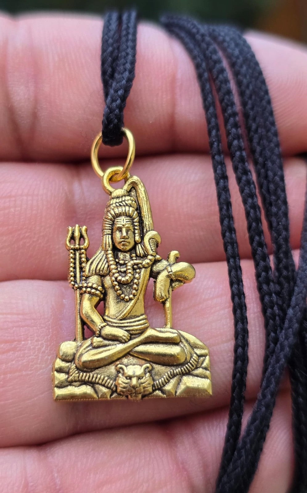 Gold or Silver colour Shivji Shiv Pendant Stainless Steel Hindu black dori Q35