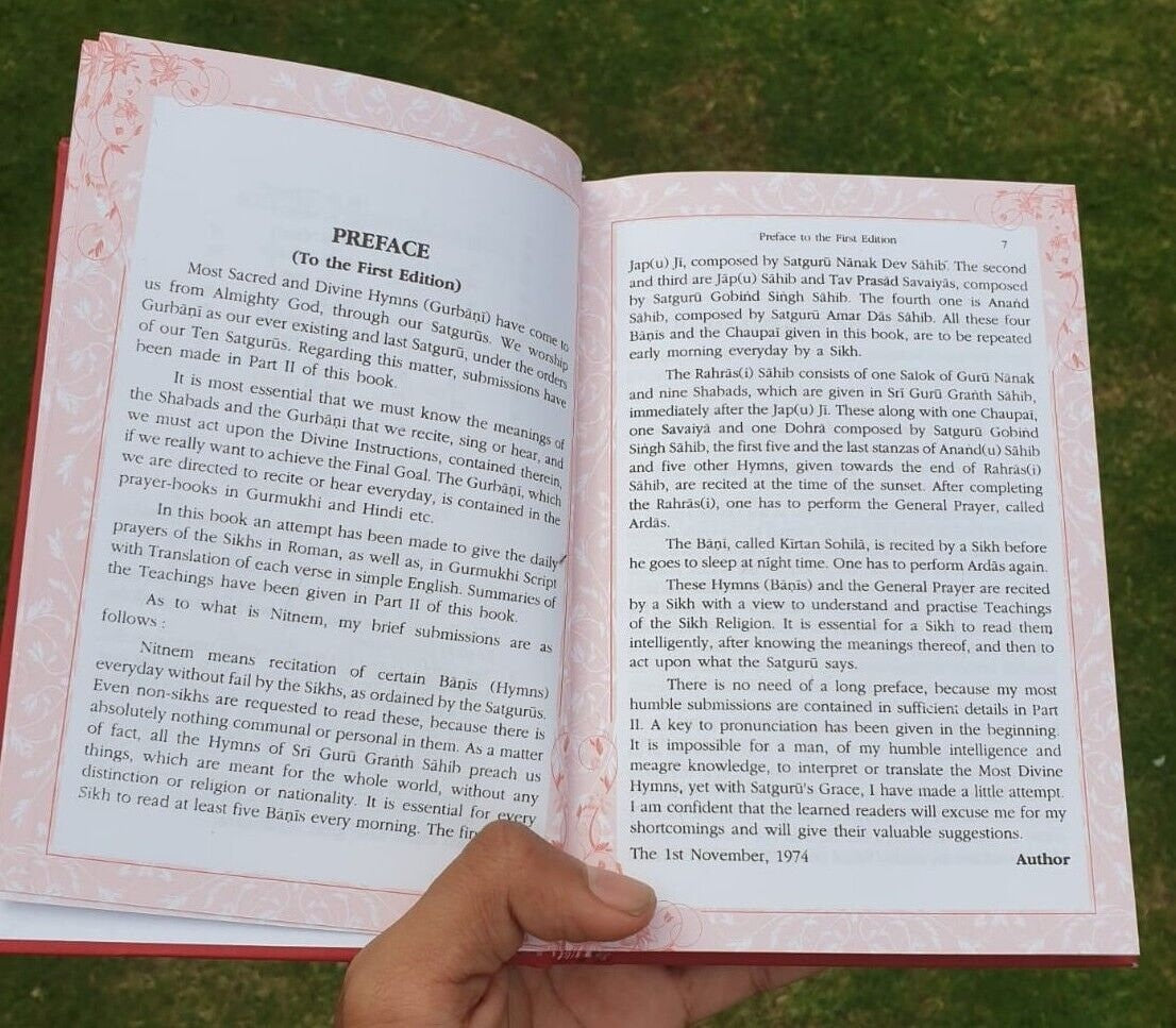 Sikh Sacred Nitnem Bani Japji Rehras Sahib Roman English Translation Gutka MO1  UK New Gift
