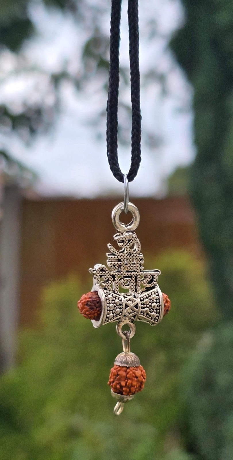 Hindu Silver plated Rudraksha Om Trishul Mahakaal Shiva Pendant Nazar Shield Q37