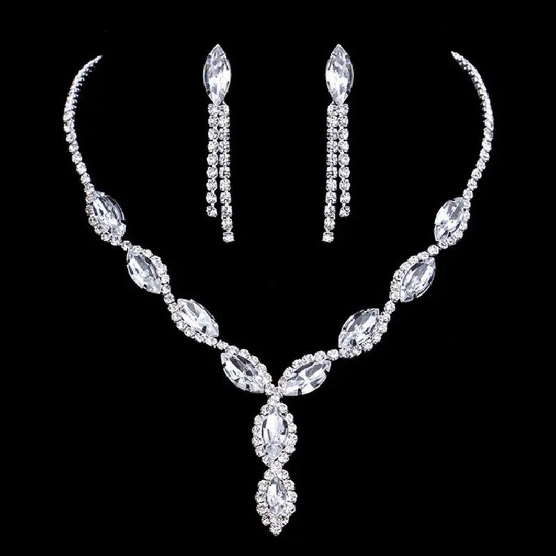 3 Pieces of Wedding Season Women's Claw Chain Series Crystal Earrings Necklace Jewelry Set Banquet Party Holiday Gift-8177