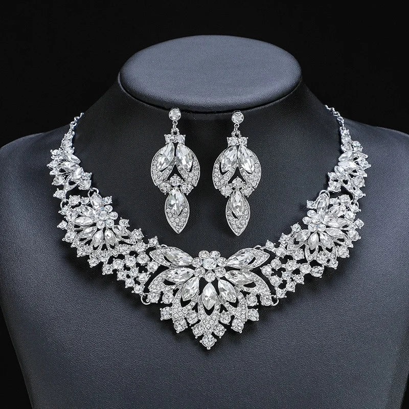 Vintage Necklace Set Women's 2-piece Set Leaves Flowers Exaggerated Bridal Accessories