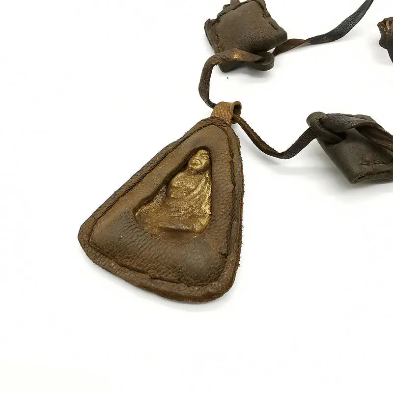Tibet Local Pocket BUDDHA Amulet With Cow Leather Chain Necklace TNL392