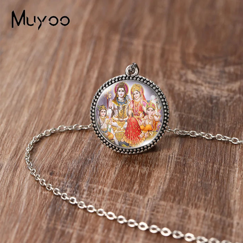 2023 New Arrival Fashion Painting India Shiva Ganesha Hindu God Glass Dome Antique Pendant Handmade Jewelry Vintage Necklaces