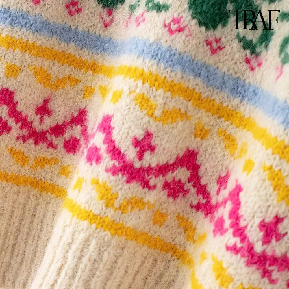 TRAF Women's Fashion 2024 Autumn and Winter Casual Loose Long Sleeve Round Neck Color-Collision Jacquard Knit Christmas Sweater