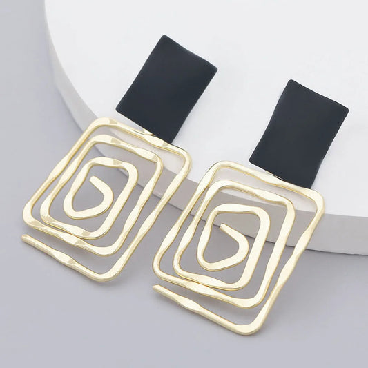 2024 Fashion Simple Metal Back Shape Geometric Earrings Women's Popular Creative Drop Earrings Retro Party Jewelry Accessories