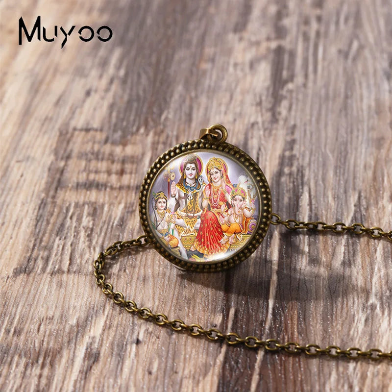 2023 New Arrival Fashion Painting India Shiva Ganesha Hindu God Glass Dome Antique Pendant Handmade Jewelry Vintage Necklaces