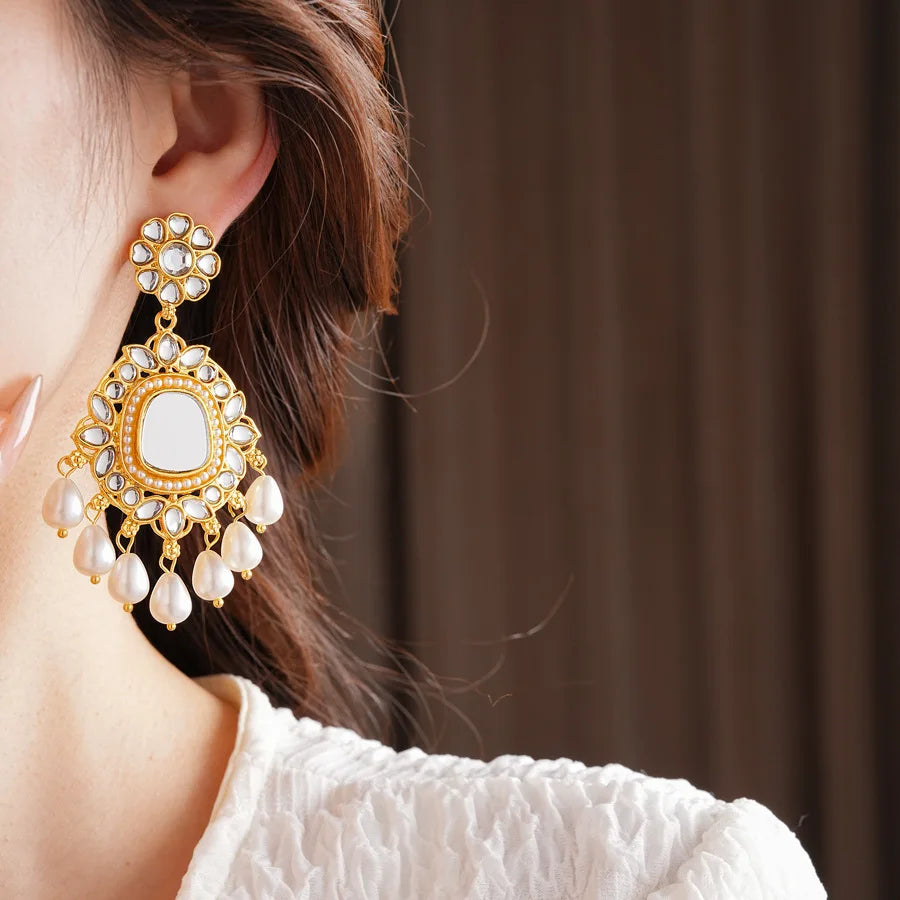 Vintage Light Luxury Wedding Jewelry Set for Women Water Drop Pearl Earrings Versatile High-end Retro Exaggerated Necklace