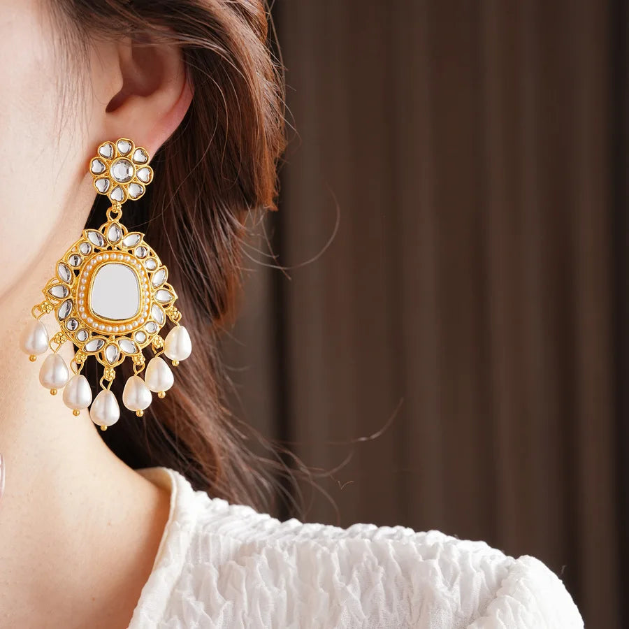 Vintage Light Luxury Wedding Jewelry Set for Women Water Drop Pearl Earrings Versatile High-end Retro Exaggerated Necklace